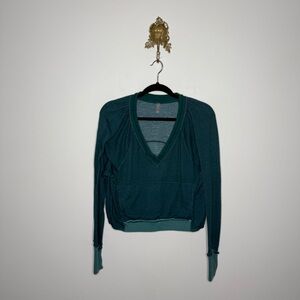 FP Movement V-neck Sweatshirt S